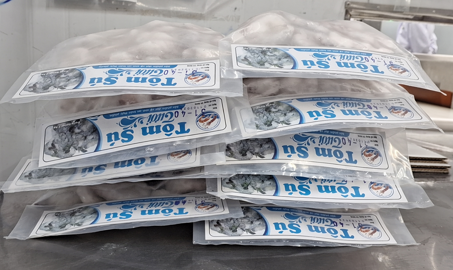 Tôm sú bóc nõn giòn đông lạnh, size 31 - 40, thùng 10 túi x 600gr, Giao Tp. HCM